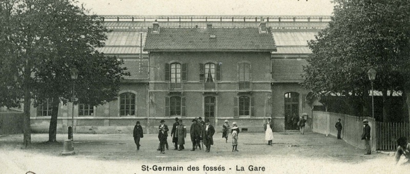 Fichier:Saint Germain des Fosses a 01 RS.jpg